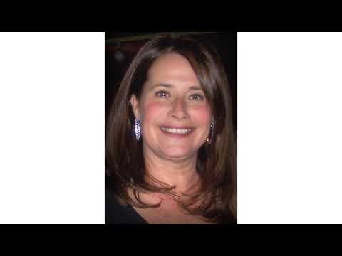 Video: Lorraine Bracco Net Worth: Wiki, Sposato, Famiglia, Matrimonio, Stipendio, Fratelli