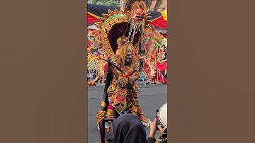 Banyuwangi Ethno Carnival 2025! Ngelukat.
