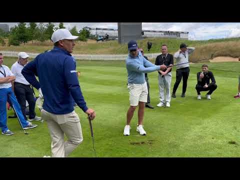 Bryson DeChambeau and Charles Howell III meet E&W Blind Golf Charity