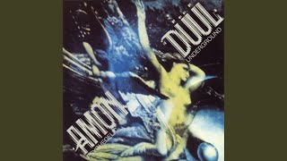 Ein wunderhübsches Mädchen träumt von Sandosa