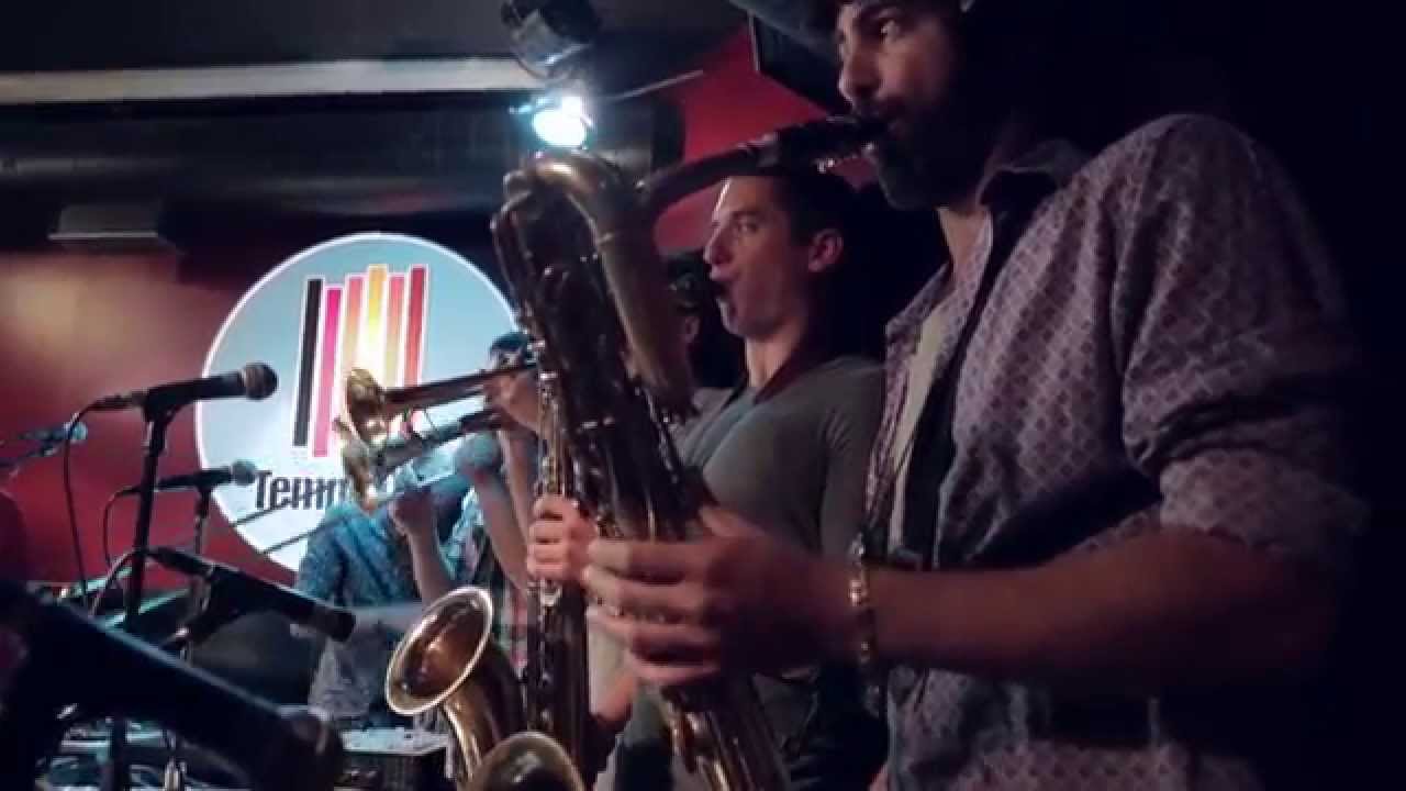 THE APPLES THE KINGDOM OF HALVA live YouTube