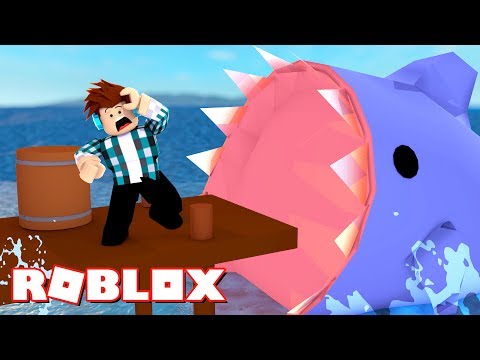 Roblox Tubarao Gigante Me Atacou Shark Attack Youtube - isca de tubarão roblox