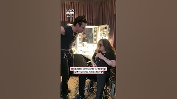 Yungblud geeft Ozzy Osbourne een sentimentele ketting ❤️ (🎥: @yungblud )