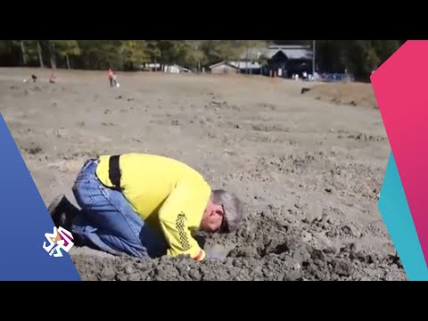 منجم ماس في مقاطعة بايك في ولاية أركنساس الأميركية يجذب الحالمين بالثروة العربي اليوم