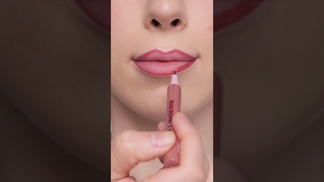 NYX Cosmetics lip lingerie lip liner stain in shade cuff me and fat oil lip drip in missed call