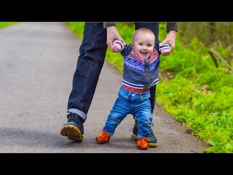 Video: Quanto Tempo Ci Vuole Per Camminare Con Un Bambino In Sei Mesi