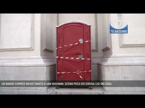 UN BAGNO CHIMICO INCASTONATO A SAN GIOVANNI, SCENA POCO DECOROSA | 20/06/2024