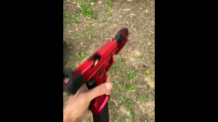 Cerakote red Glock 17 GEN 3 ￼ 9mm red gflex and ￼ additional bells and whistles