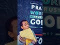 انظر الي هذا الشاب عزف موسيقية سمبا بالبان فلوت 