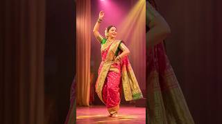 Mrunmayee Deshpande, कविवर्य राजा बढे 'कळीदार कपुरी पान’ #lavanidance #sareefashion #trendingshorts