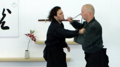 Short chain shoulder arm-lock, Kusari fundo, Ura oni kudaki -- Ninjutsu technique for Akban wiki