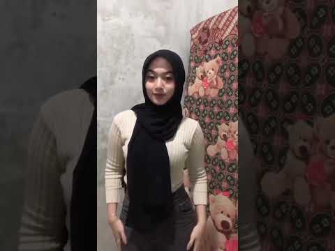 Ukhti Seksi | Sexy Hijab Girl #shorts #tiktok #shortsfeed #hot #viral