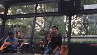 Video thumbnail of "NOAH - Kupu Kupu Malam (Live Acoustic) - pro2bdg"