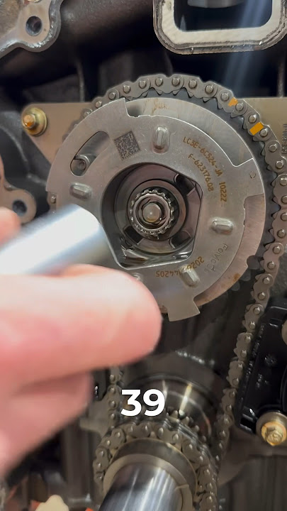 Ford 7.3 Variable Timing Explained #ford #shorts