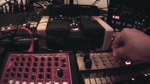 Live Session // Dub Techno [MFB-522 / Volca Keys / Tape Loop]