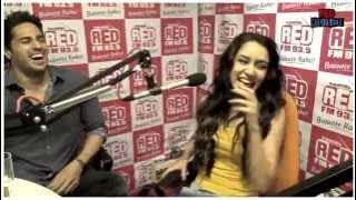 Shraddha Kapoor singing 'Teri Galiyaan'- Shakti Kapoor version!