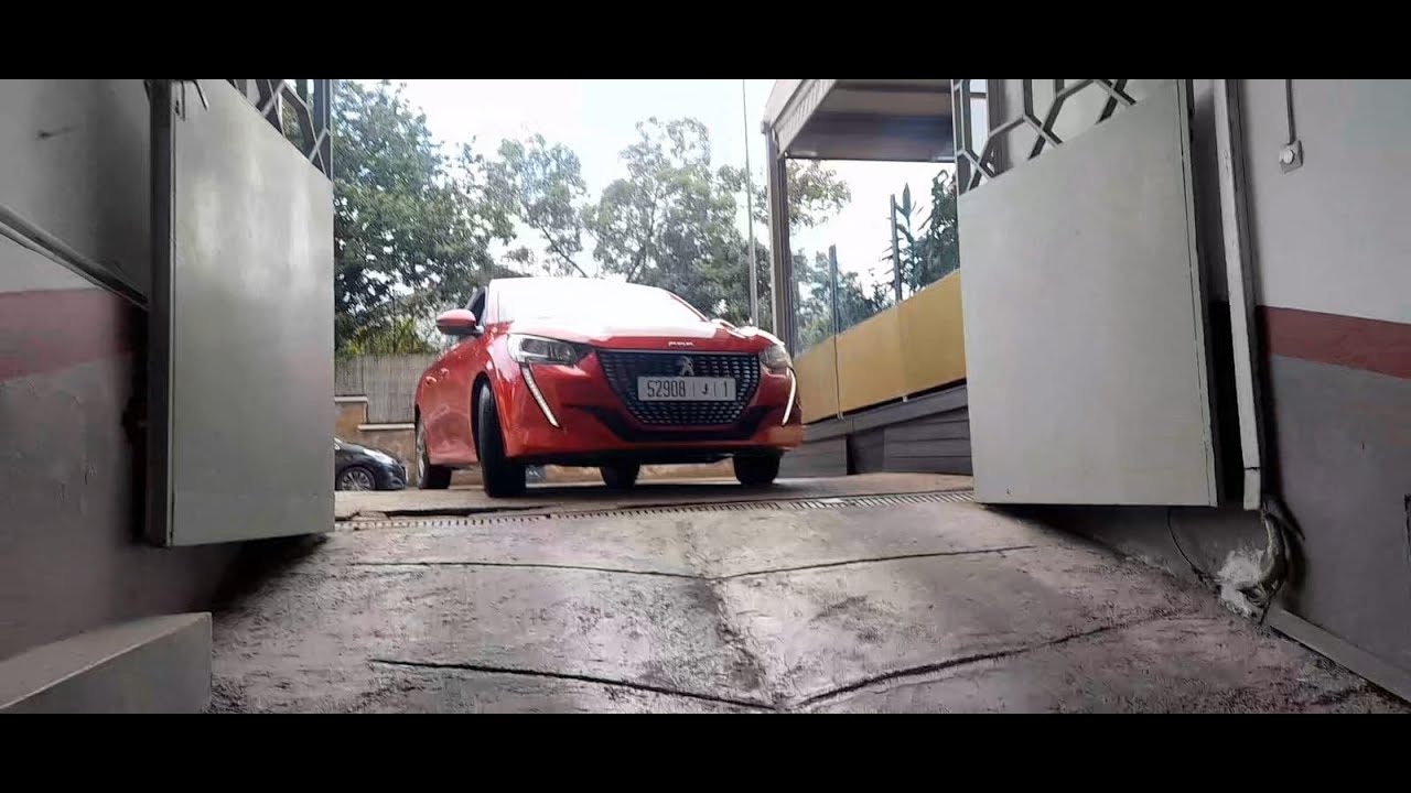 تعلم السياقة في سيارتك (اوتوماتيكية او عادية )مع المدرب محمد الهروي الحجز اتصل على: 0660379908