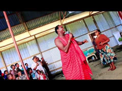 PAULO SIRIA AKITUMBUIZA KATIKA IBADA MAALUM