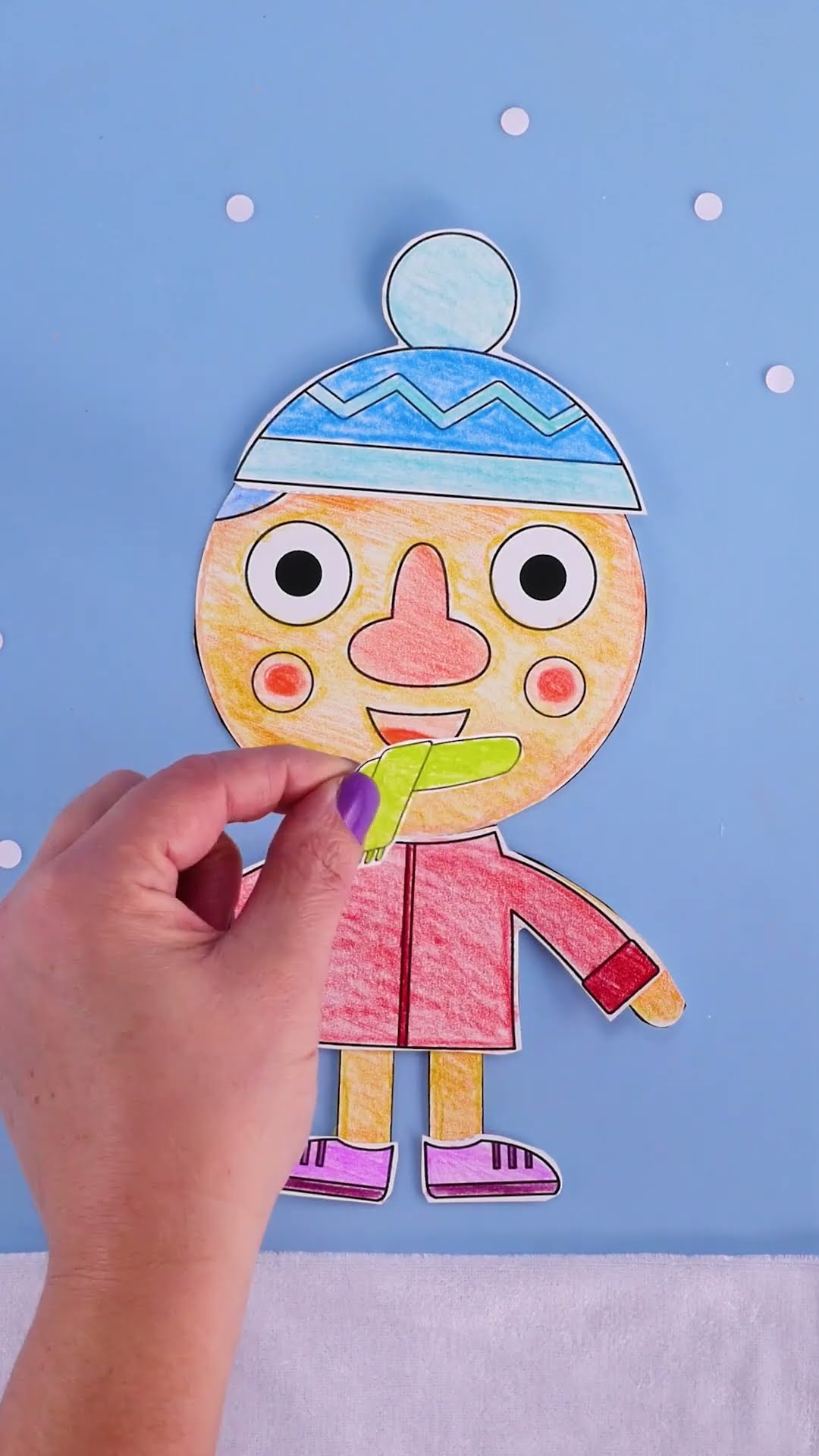 Put On Your Shoes Craft #supersimplecrafts #noodleandpals #putonyourshoes