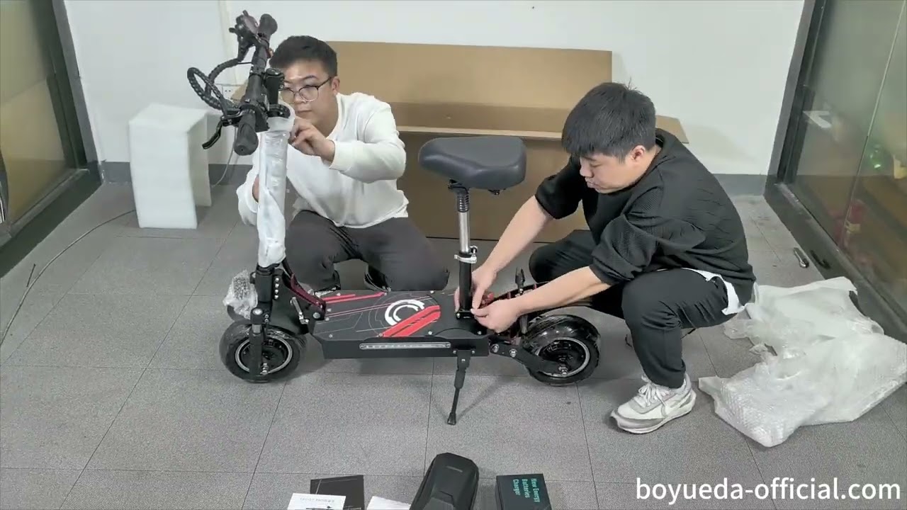 What's in the package? | BOYUEDA Q7 Pro E-Scooter unboxing & assemble video