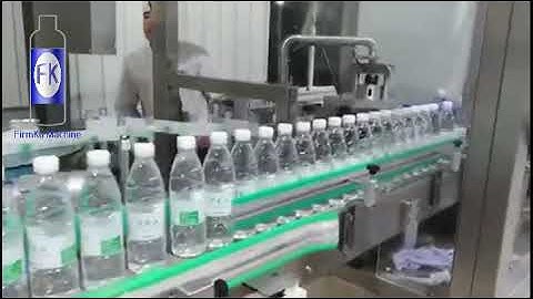 Automatic linear hot melt glue labeling machine