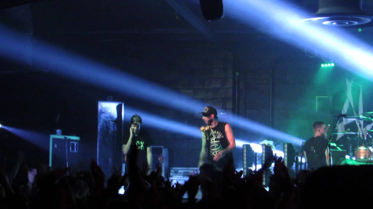 All Time Low Dear Maria Count Me In All Time Low Dear Maria Count Me In