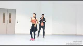 Nashe si chadh gayi - Befikre | Dance Routine | Choreography by Sonali & Shashank Resimi