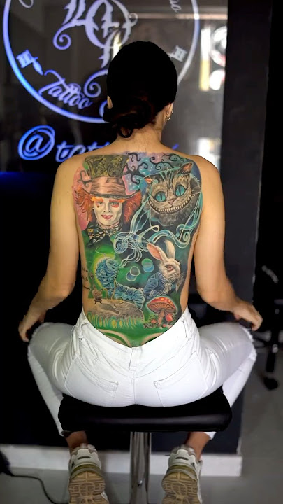 Espalda completa LOH TATTOO STUDIO artista @tattoolex_