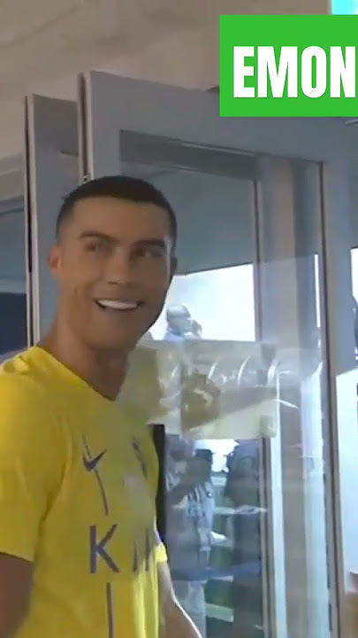 Ronaldo is angry with Japan Police | Ronaldo was forced by Japanese Security in Japan Stadium