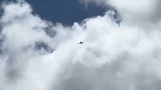 Cirrus SR22T (N5YV) Flyover