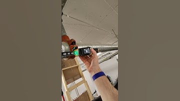 One handed measurement saving with digital tape measures