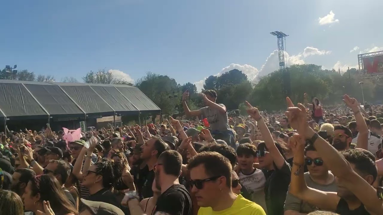 Benito Kamelas - Ayer soñé - Viña Rock 2025