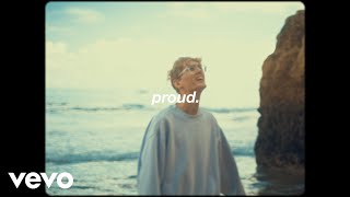 Chris Sigl - proud. (Official Music Video)