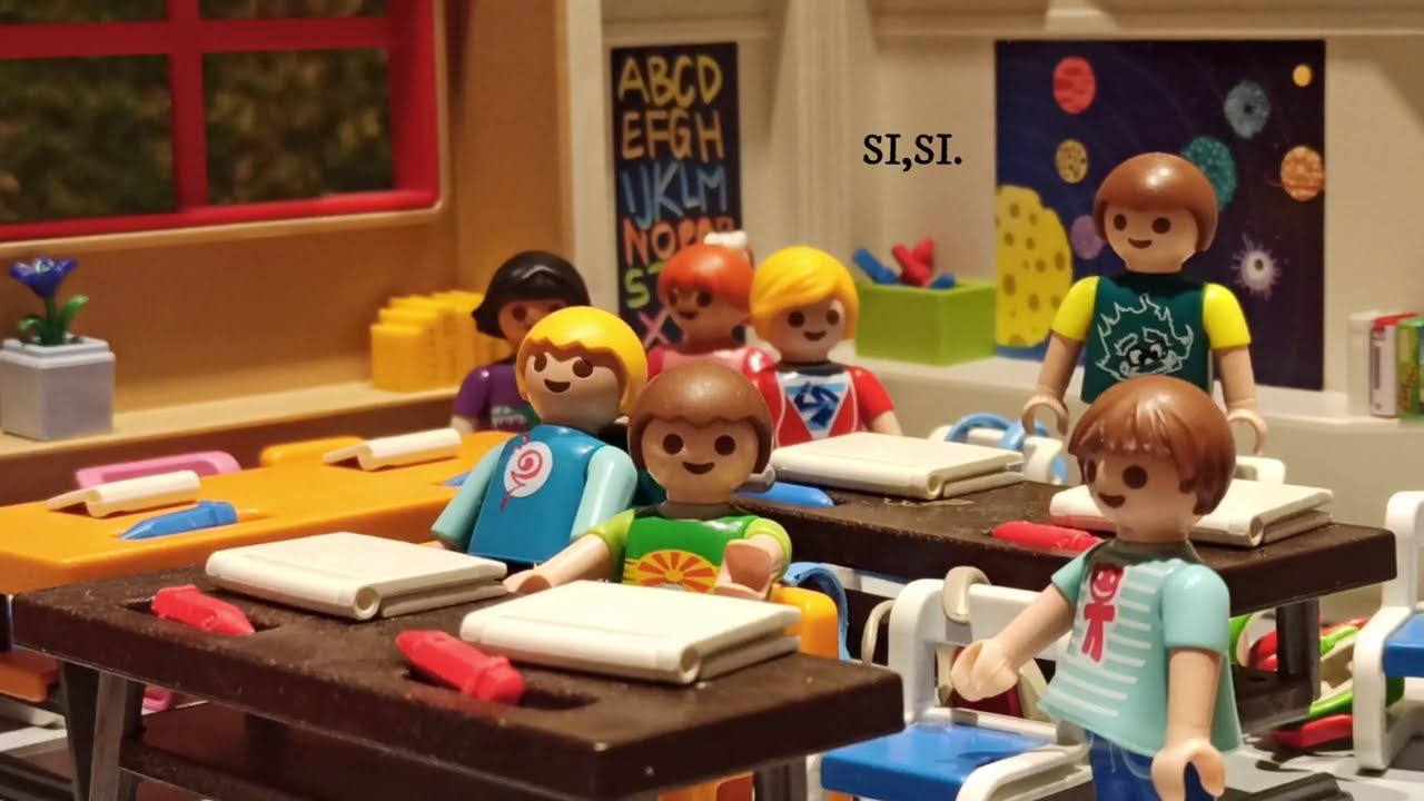 PLAYMOBIL/Ο ΤΖΙΜΙ ΣΤΟ ΣΧΟΛΕΙΟ/JIMMI EN LA ESCUELA/PLAYMOBIL AND BABIES BY AZINA