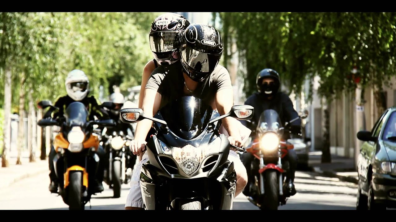 La moto c\'est comme le sexe...