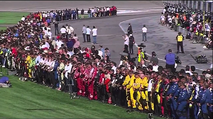 Dan Wheldon Fatal Crash, Death Announcement and Salute - Live (HD)