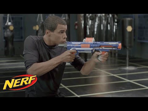 Nerf N-Strike Elite - John Brenkus from Sport Science shows off the Rampage and Retaliator blasters