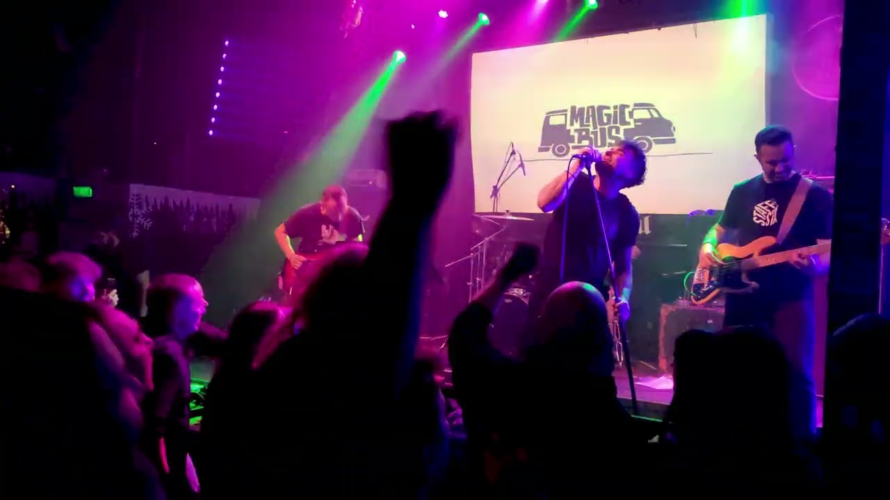 MAGIC BUS (Tribute band στις ΤΡΥΠΕΣ) - Χάρτινο τσίρκο (Live στο 8ball 02-01-2026 ΘΕΣΣΑΛΟΝΙΚΗ)