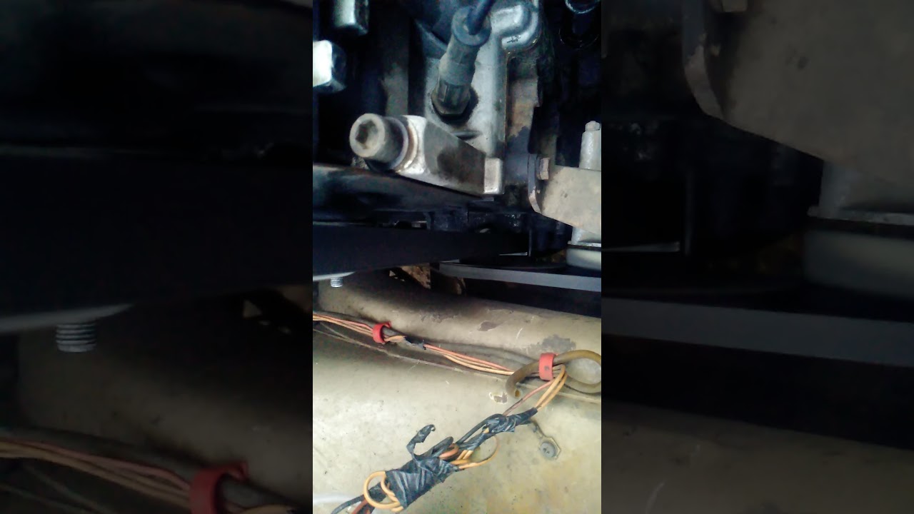 Гуляет ремень ГРМ Ваз 2108-2109. - YouTube