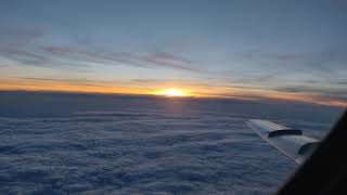 Sunset / Закат с самолета в 4K