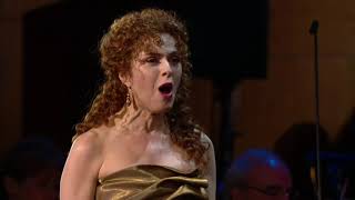 Download lagu Bernadette Peters Bernadette Peters