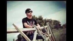 Five Minutes - Saat kita Bersama  - Durasi: 4:55. 