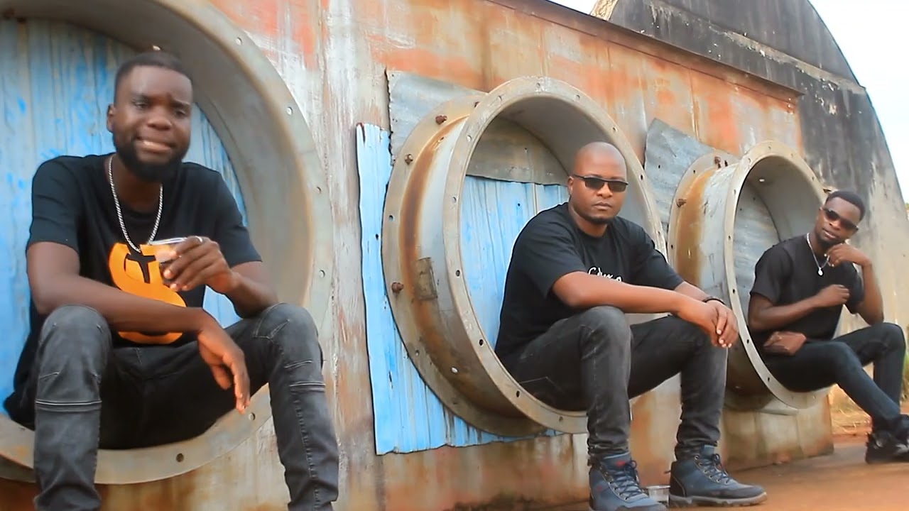 Miro Black -_-hit_- O amanhã começa hoje_-_(oficial) videio Gestor Filme