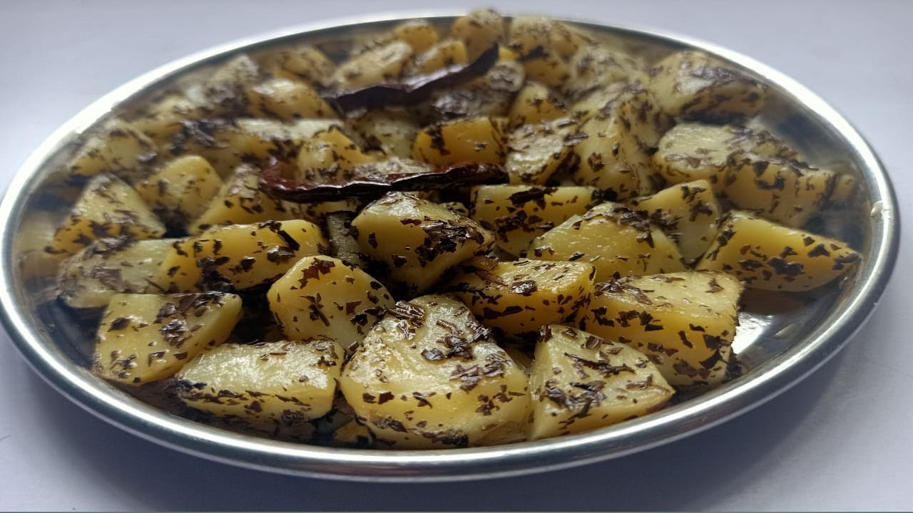 Neem Aloo Ki Bhaji || Potato Neem Fry || Healthy Recipe