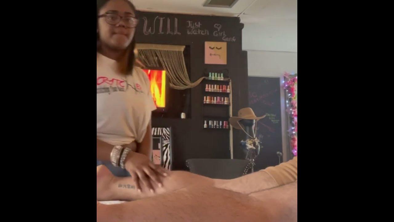 ASMR with glass nails featuring scratcher girls Pashun & YaYa 🌻 YouTube