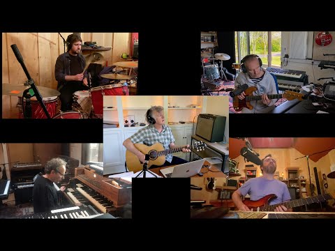Crowded House - Something So Strong (live from home, 2020)