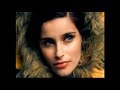 Nelly Furtado - Powerless (Say What You Want)