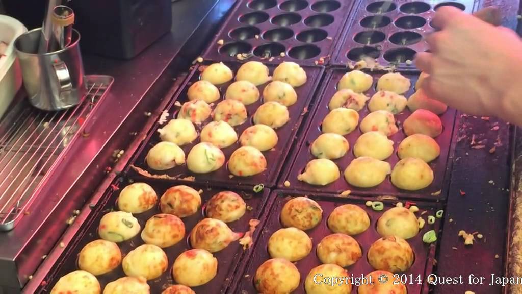 Kōga-ryu Takoyaki in Amerikamura,Osaka[たこ焼き] - YouTube