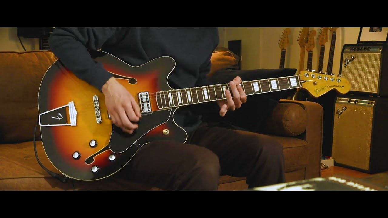 Fender Coronado II Reissue - 002