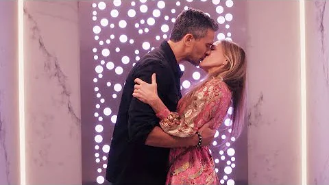 And Just Like That 1x10 Carrie and Zed. Finale